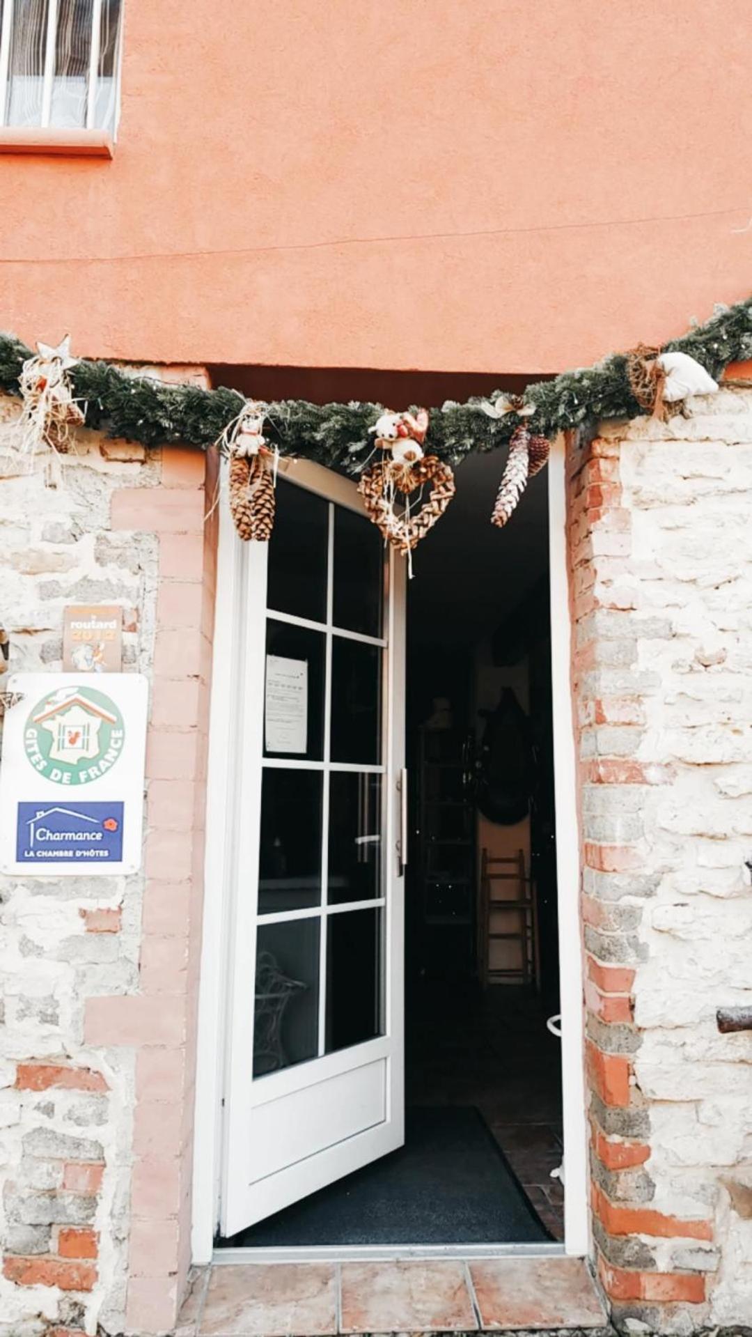 Chambres D'Hotes Les Hirondelles Gaubiving Luaran gambar